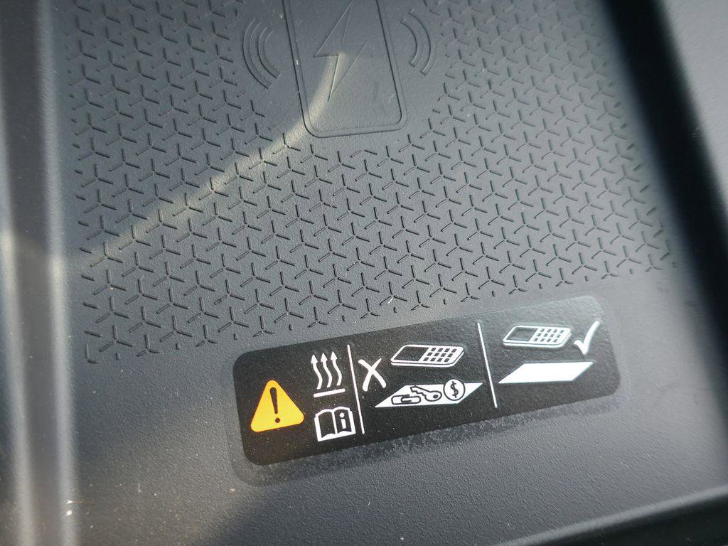 New 2026 GMC Acadia AT4 image 24