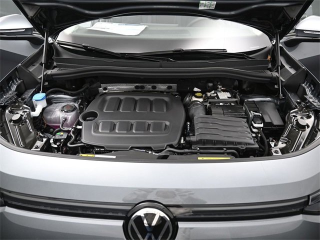 New 2026 Volkswagen Tiguan SE image 15