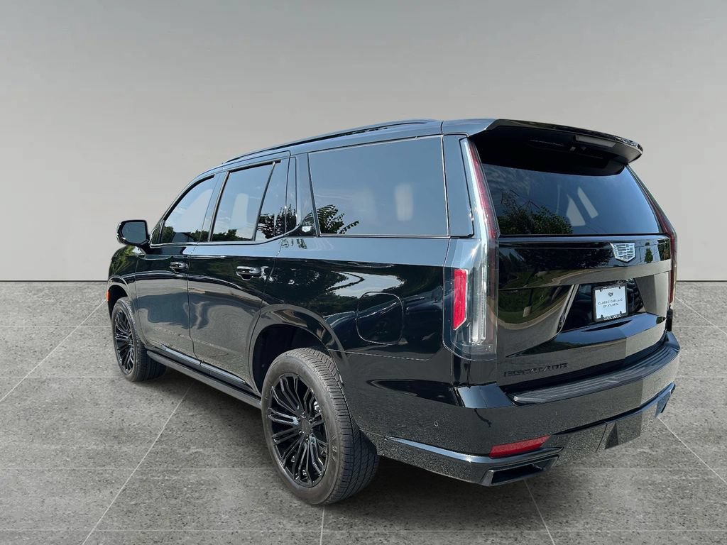 Used 2024 Cadillac Escalade Sport Platinum w/ LPO, ONYX Package AWD/4WD image 3