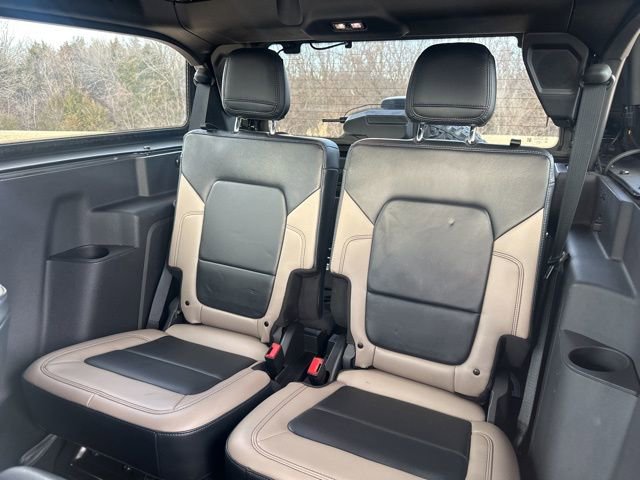 Used 2023 Ford Bronco Wildtrak image 18