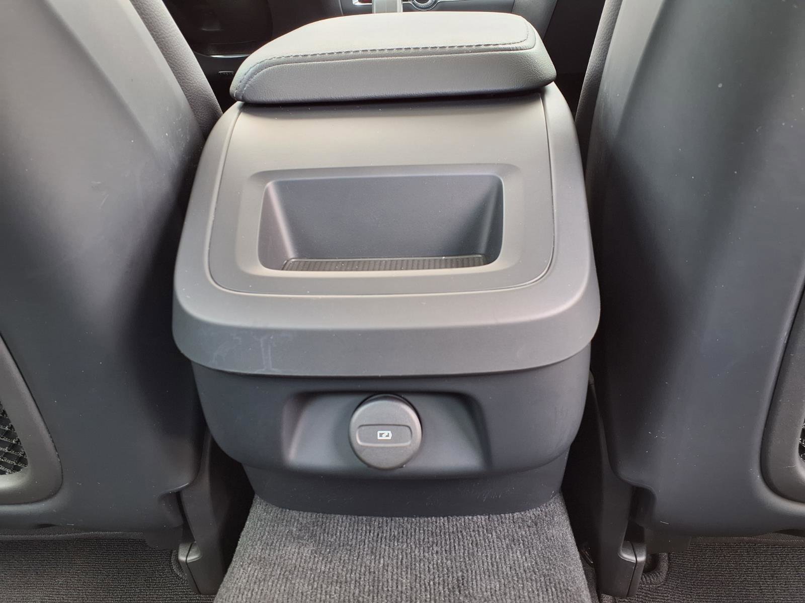 Certified 2025 Volvo S60 B5 Core w/ Protection Package Premier FWD image 17