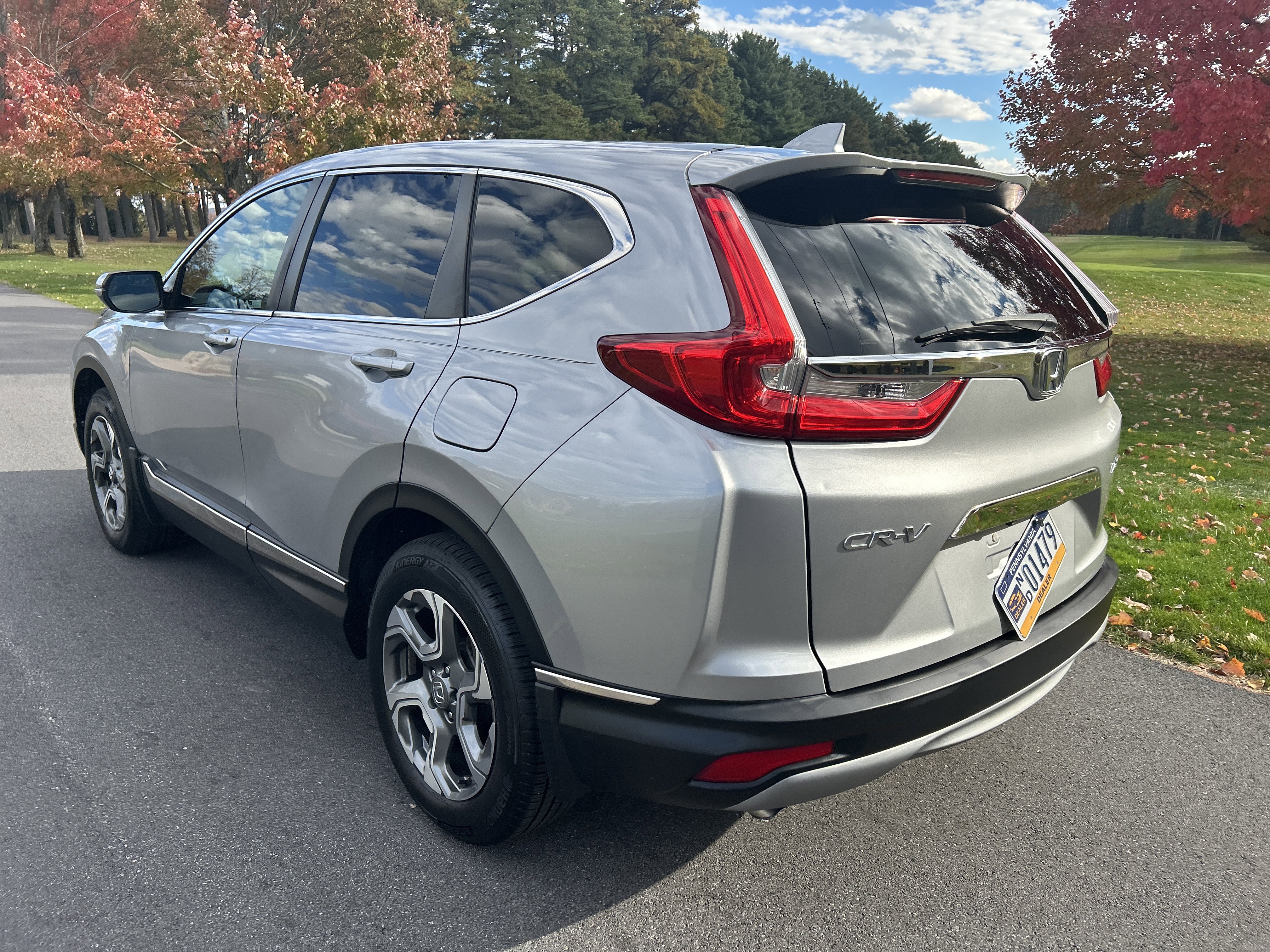 Used 2019 Honda CR-V EX image 17