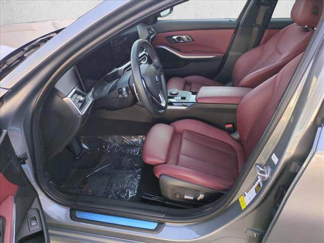 Used 2023 BMW 330i Sedan w/ Driving Assistance Package RWD image 17