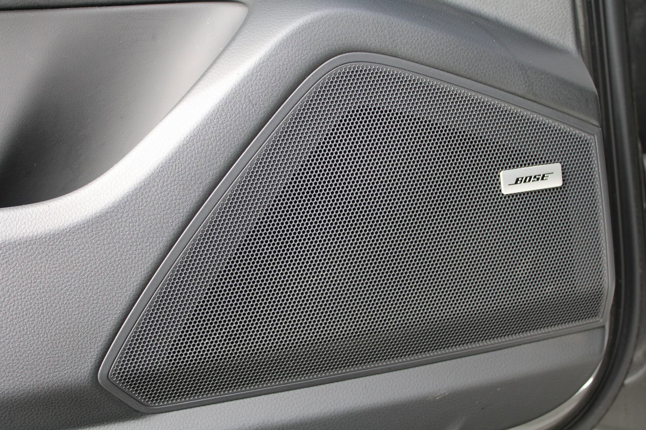 Certified 2022 Porsche Cayenne image 15