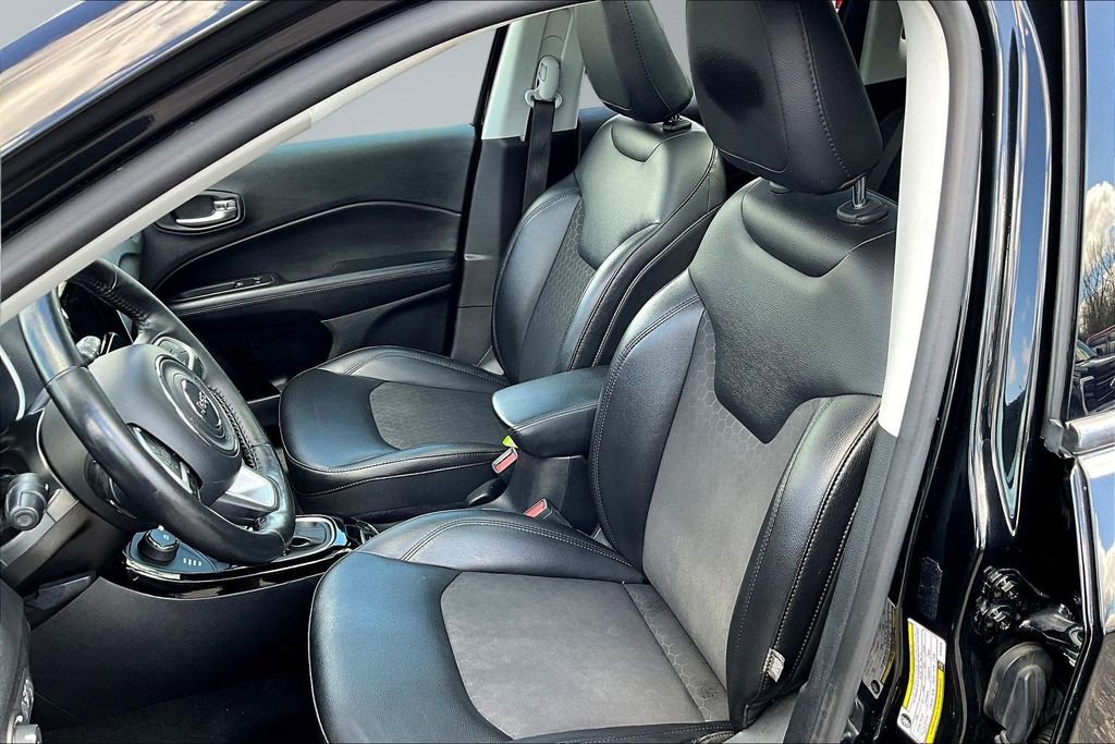 Used 2019 Jeep Compass Altitude image 24