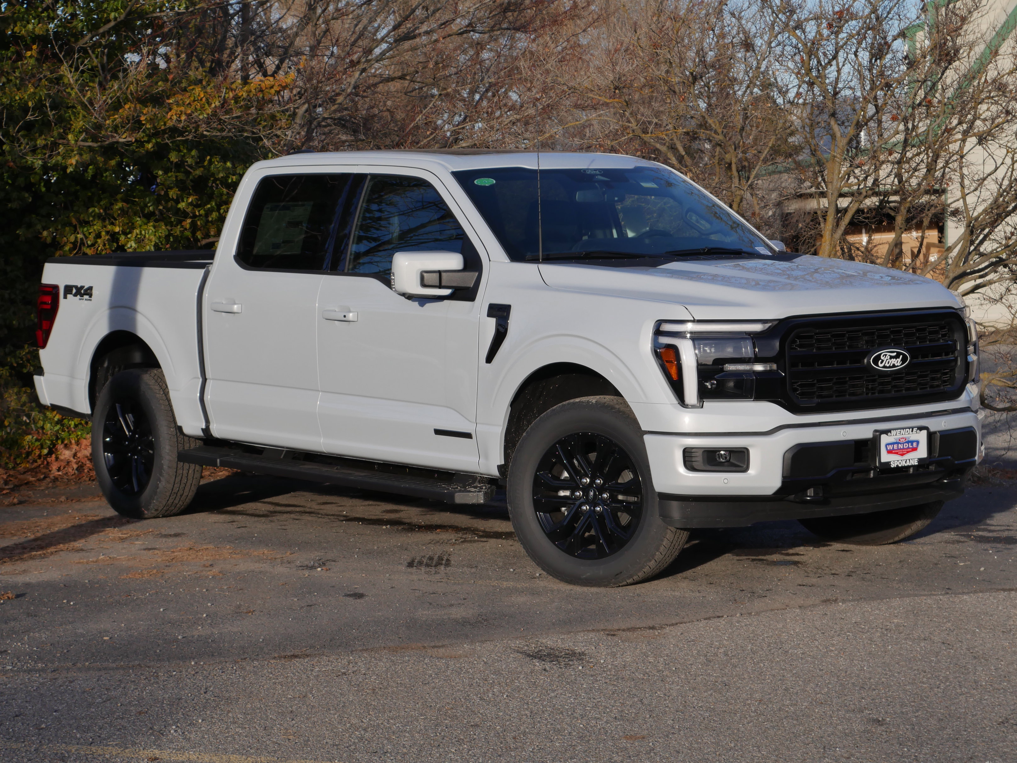 New 2025 Ford F150 Lariat w/ Equipment Group 502A High image 36