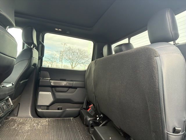 Used 2022 Ford F150 Lariat w/ Equipment Group 502A High image 14