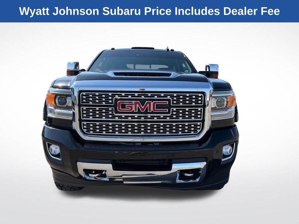 Used 2019 GMC Sierra 2500 Denali w/ Duramax Plus Package AWD/4WD image 12