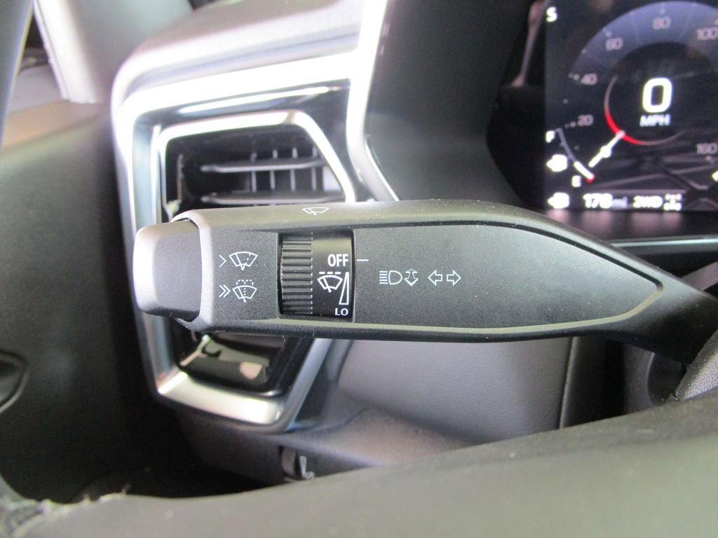 New 2026 GMC Canyon Elevation image 29