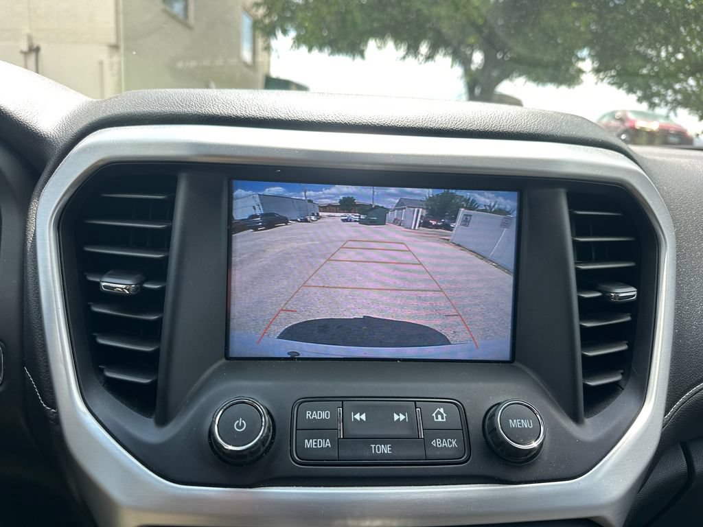 Used 2019 GMC Acadia SLT FWD image 16
