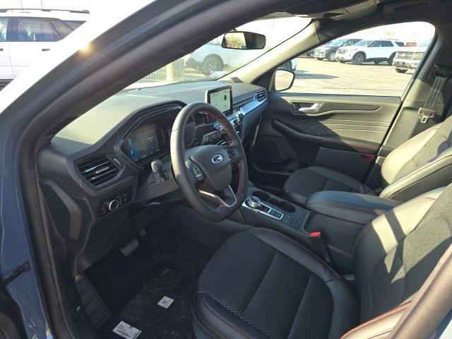 New 2026 Ford Escape ST-Line w/ Cold Weather Package image 19