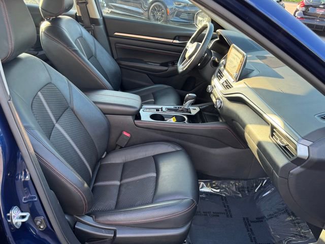 Used 2023 Nissan Altima 2.5 SR image 19