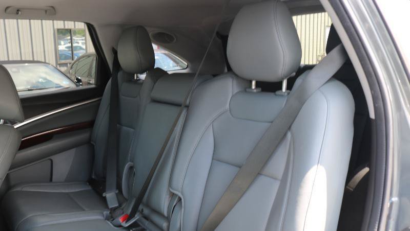 Used 2015 Acura MDX w/ Technology Package FWD image 17