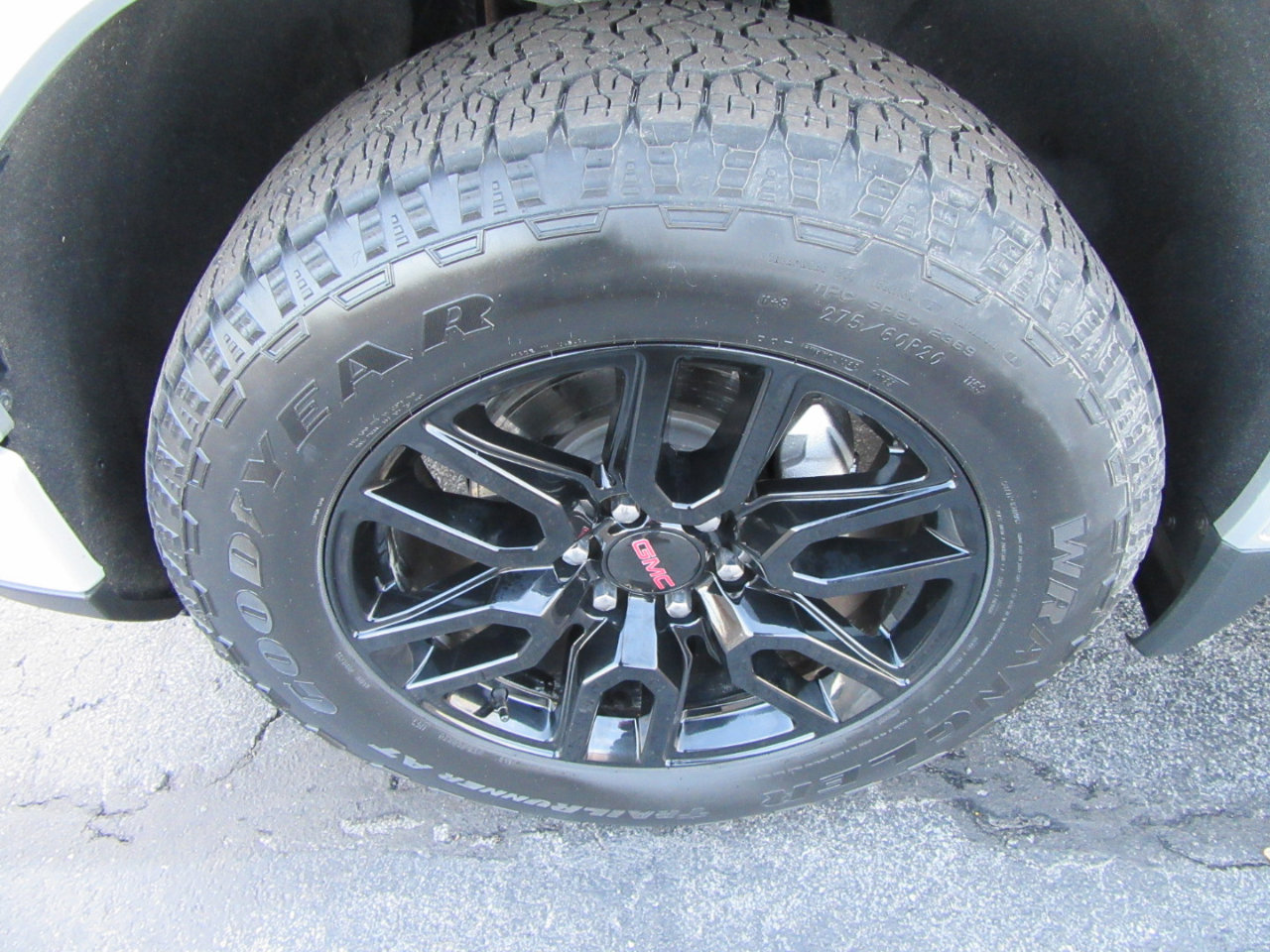 Used 2022 GMC Sierra 1500 Elevation image 16