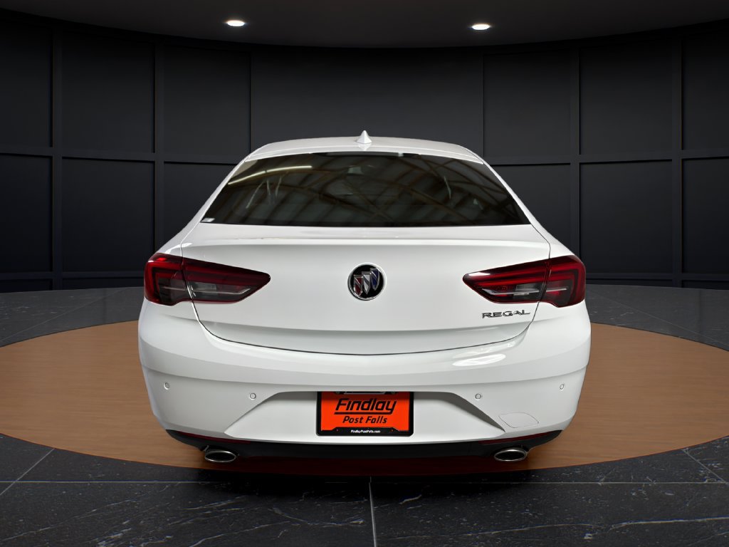 Used 2019 Buick Regal Preferred w/ Driver Confidence Package I FWD image 13