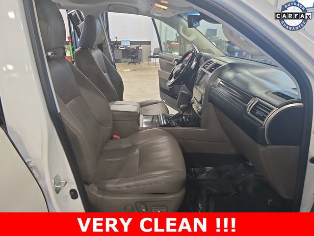 Used 2020 Lexus GX 460 Premium w/ Premium Package image 20