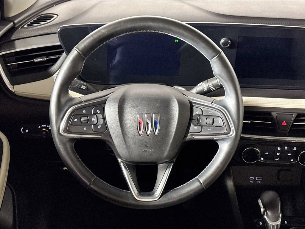 Used 2024 Buick Encore GX Preferred w/ Comfort Package AWD/4WD image 13