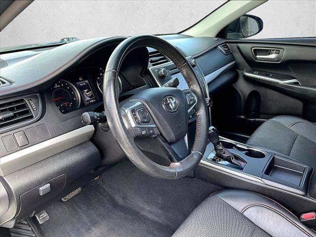 Used 2017 Toyota Camry SE FWD image 14