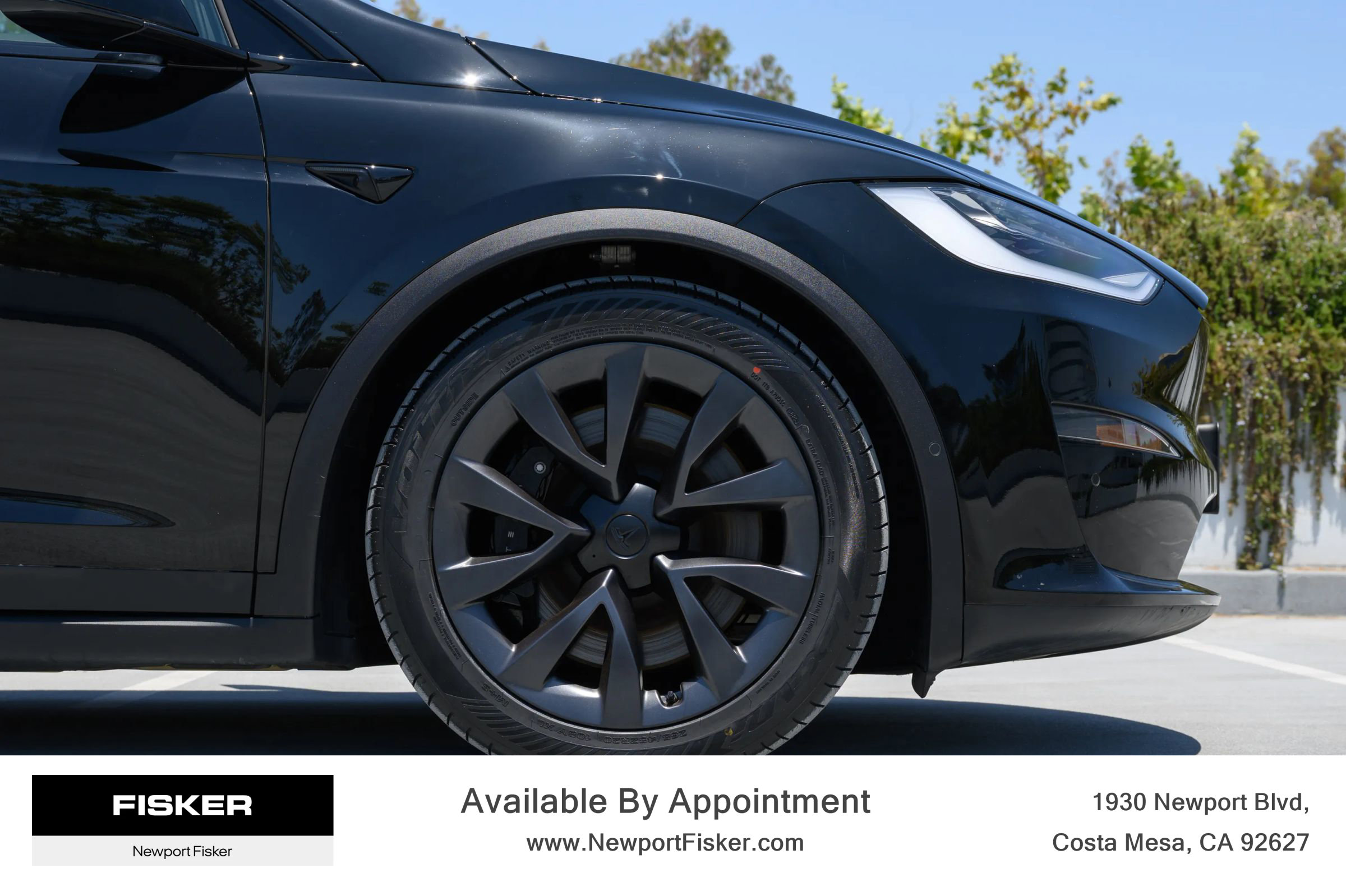 Used 2022 Tesla Model X image 9