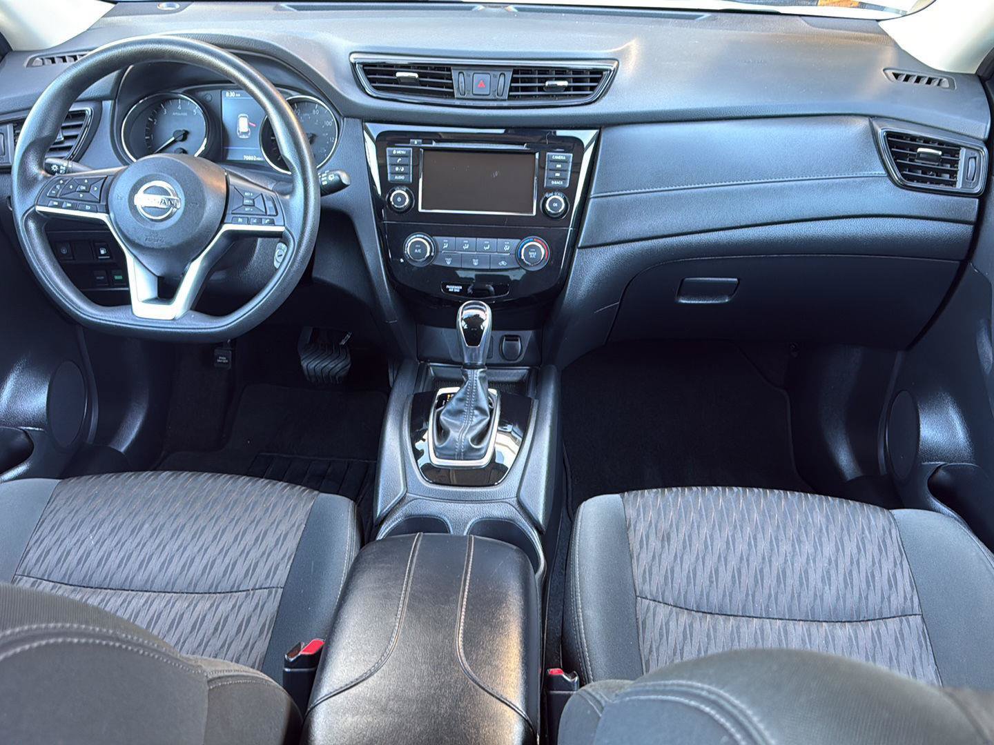 Used 2020 Nissan Rogue S FWD image 21