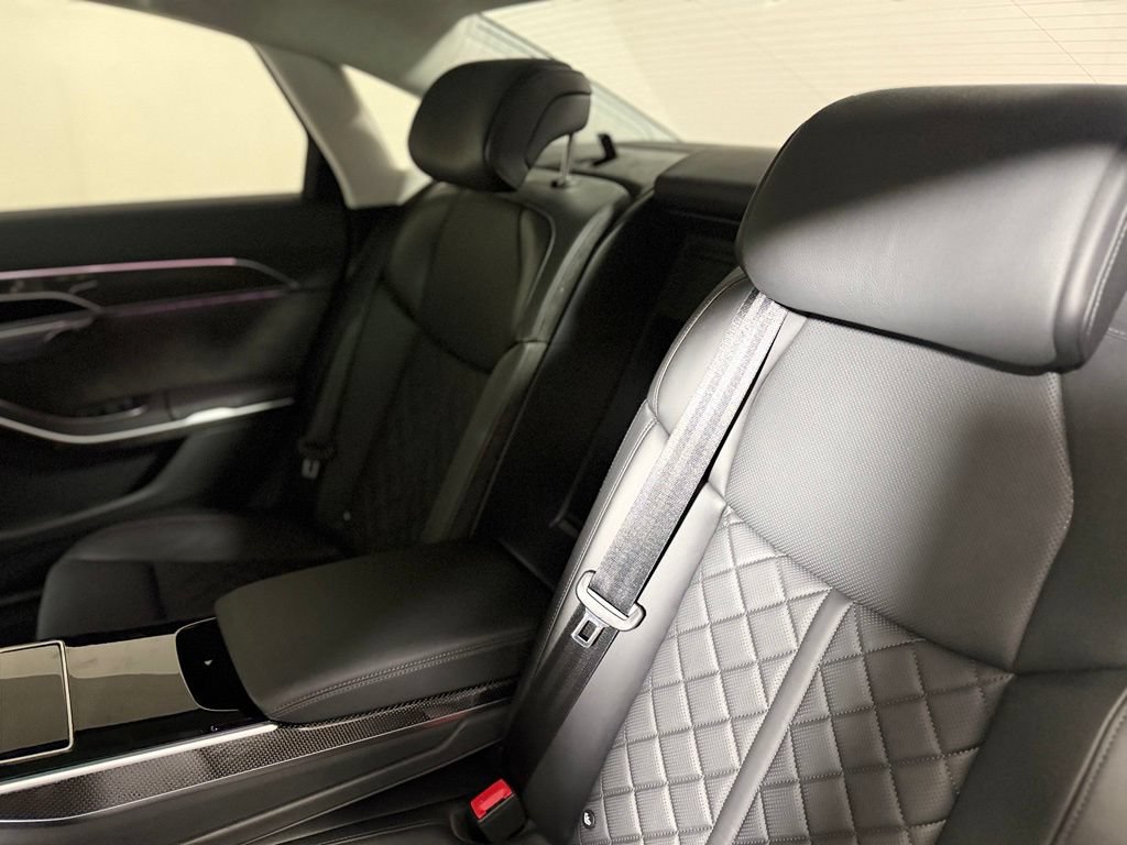 Used 2020 Audi S8 L AWD/4WD image 23
