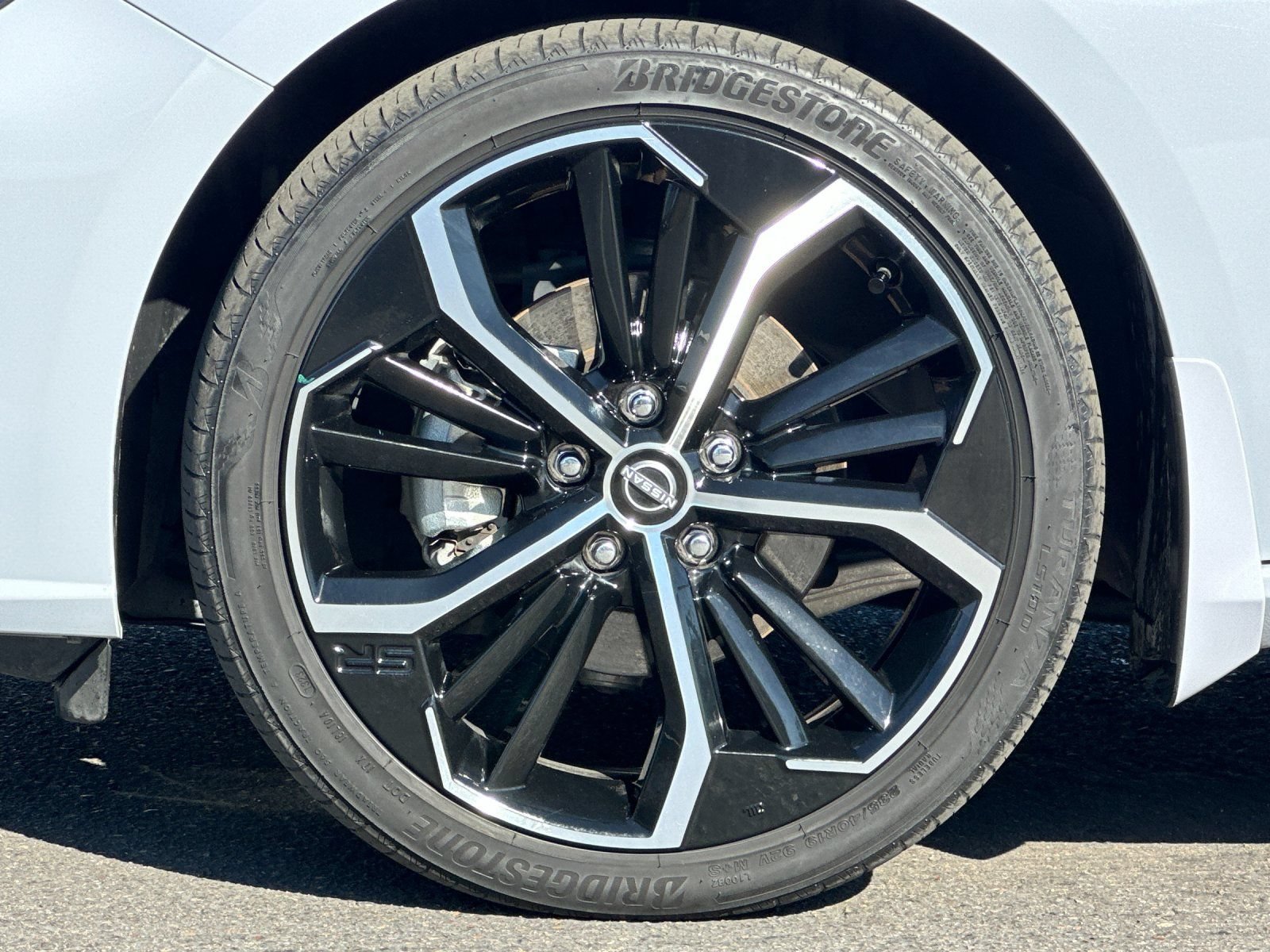 Used 2023 Nissan Altima 2.5 SR w/ SR Premium Package FWD image 24