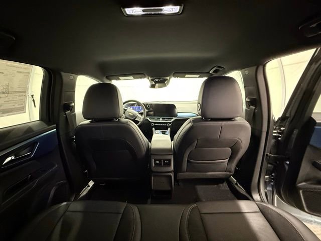 New 2026 Chevrolet Equinox EV LT AWD/4WD image 28