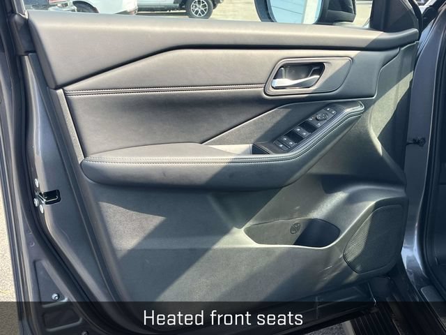 Used 2026 Nissan Rogue Dark Armor FWD image 15