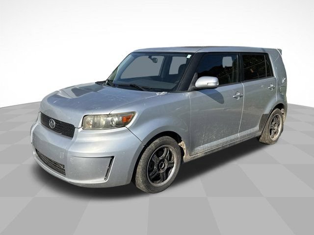Used 2010 Scion xB FWD image 3