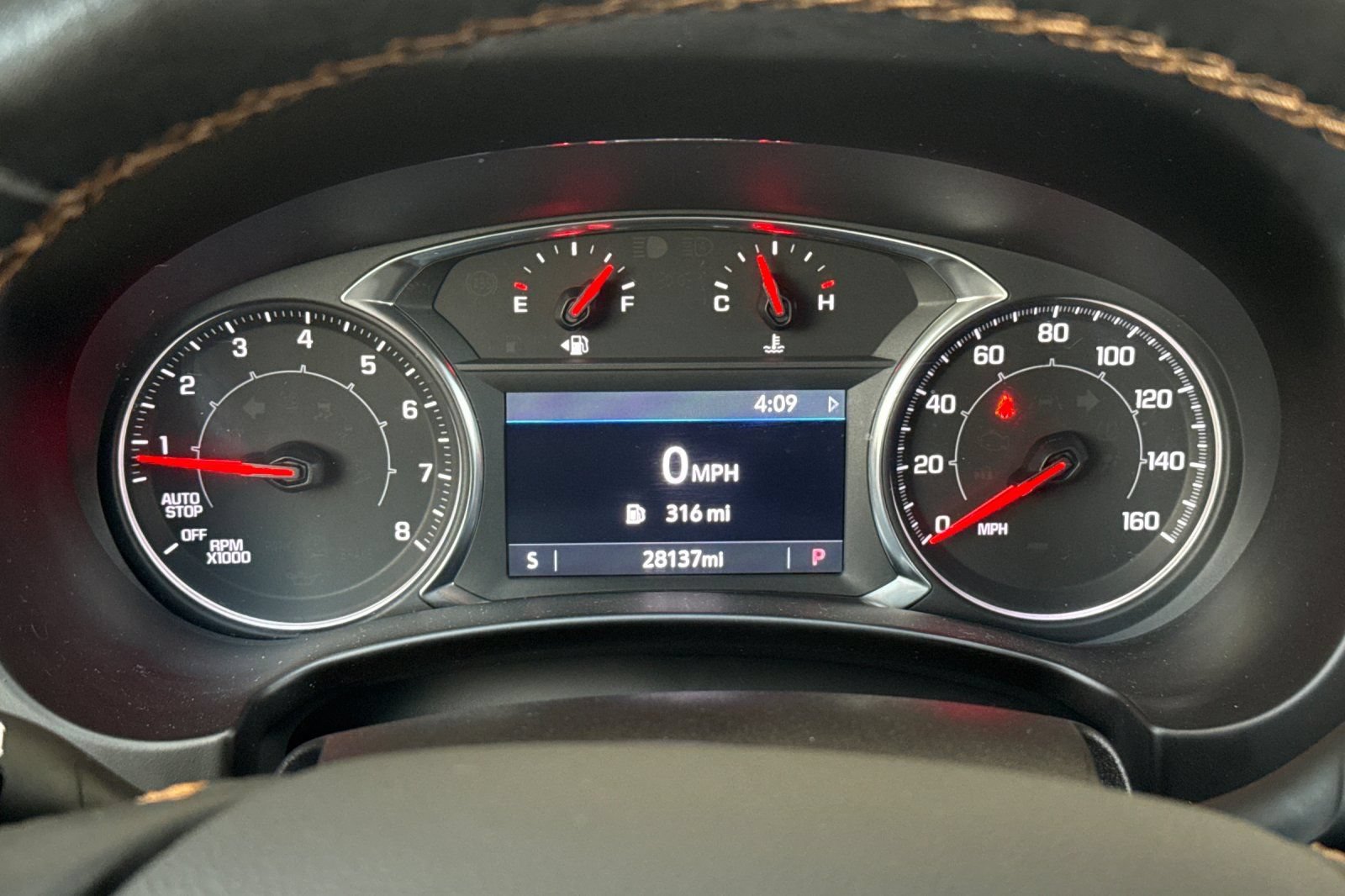 Used 2024 GMC Terrain AT4 w/ LPO, Floor Liner Package AWD/4WD image 39