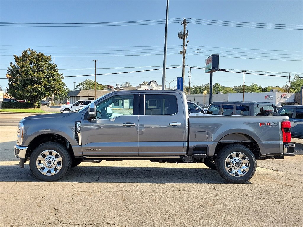 New 2026 Ford F250 Lariat image 3