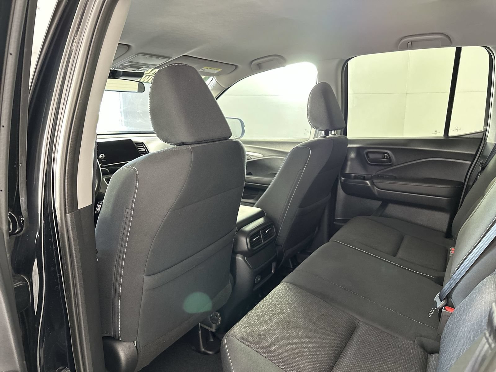 Used 2025 Honda Ridgeline Sport image 24