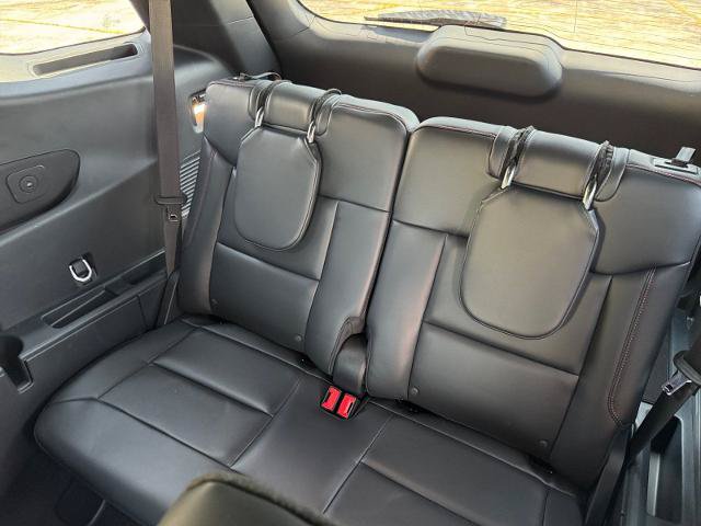 Certified 2025 Ford Explorer ST w/ Sun And Sound Package AWD/4WD image 18