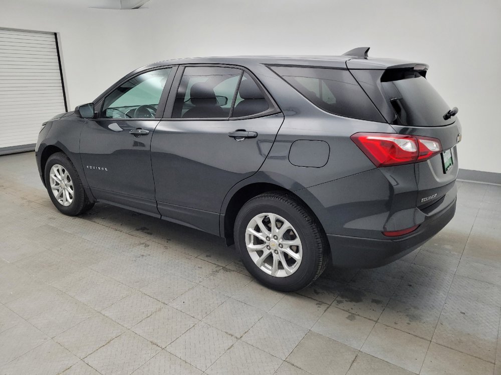 Used 2020 Chevrolet Equinox LS w/ LS Convenience Package image 3
