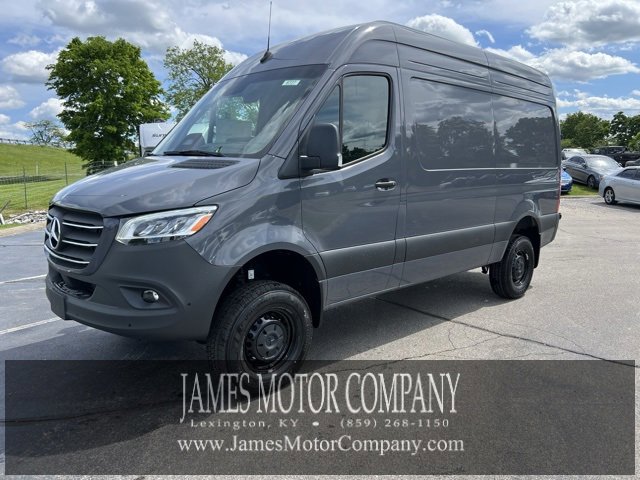 New 2025 Mercedes-Benz Sprinter 2500