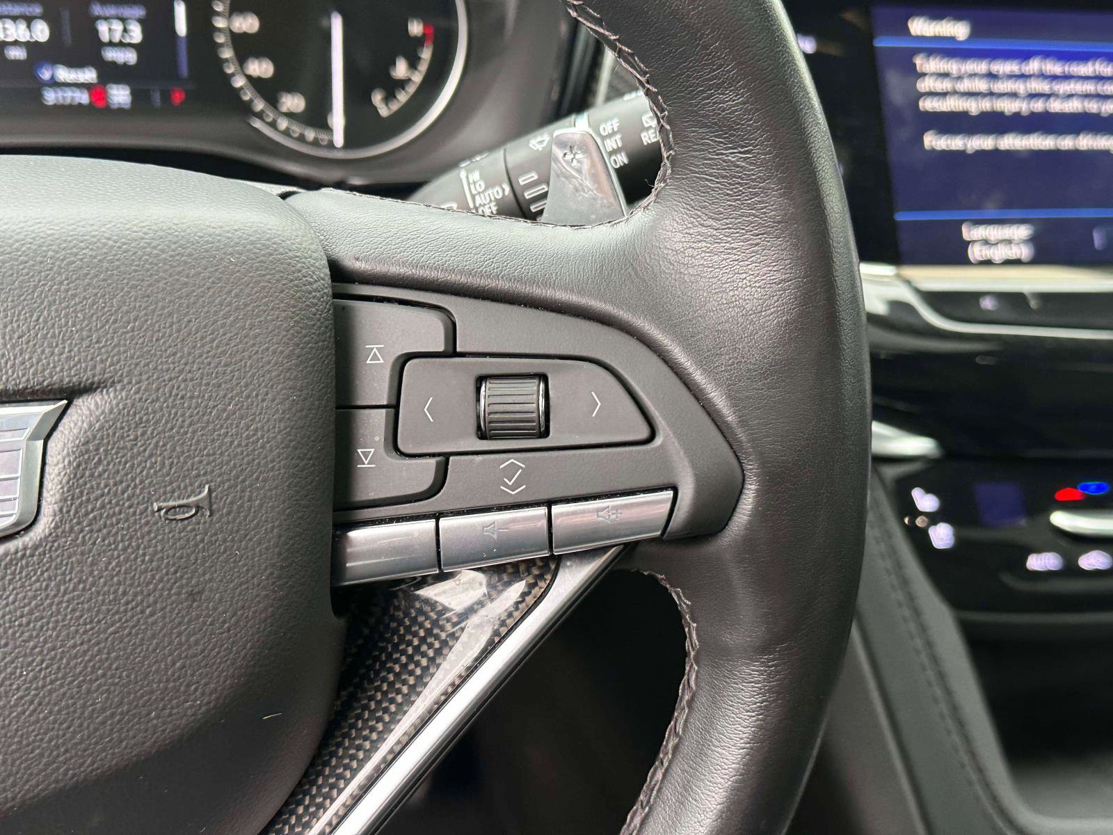 Used 2024 Cadillac XT6 Sport image 25