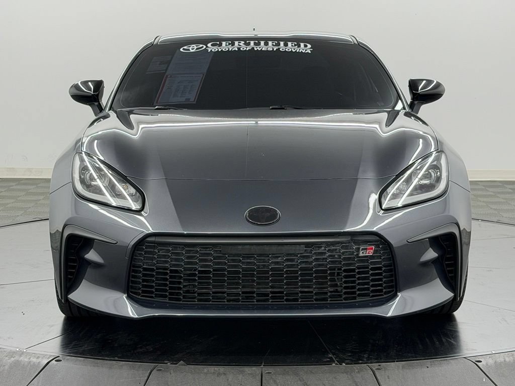 Used 2025 Toyota GR86 Premium w/ ALL Weather Mat Package (TMS) RWD image 6