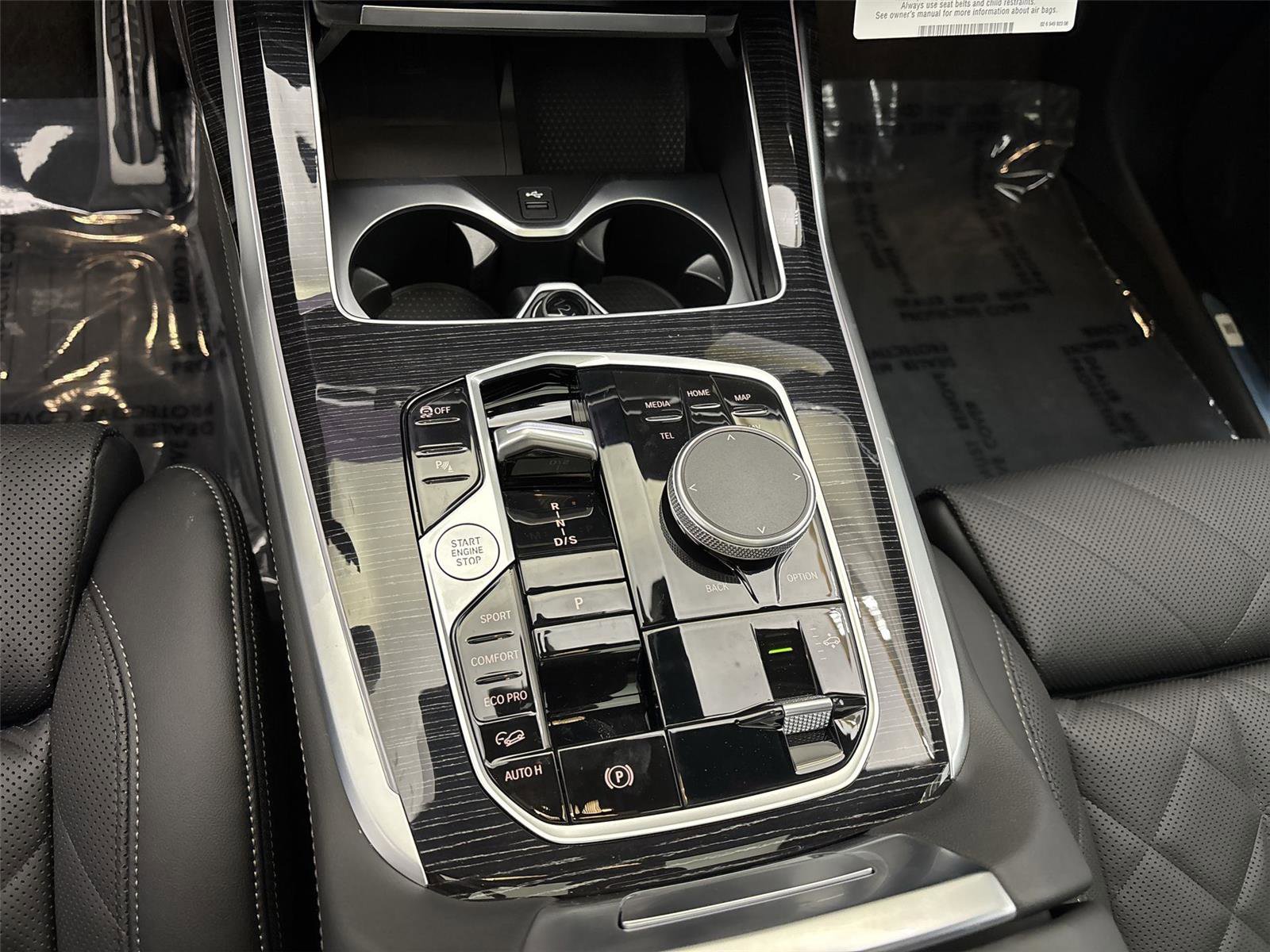 New 2026 BMW X7 xDrive40i w/ M Sport Package image 23