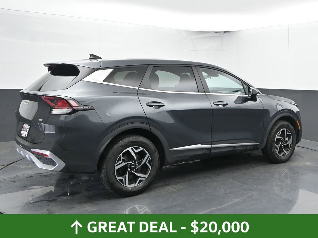 Used 2024 Kia Sportage LX image 12