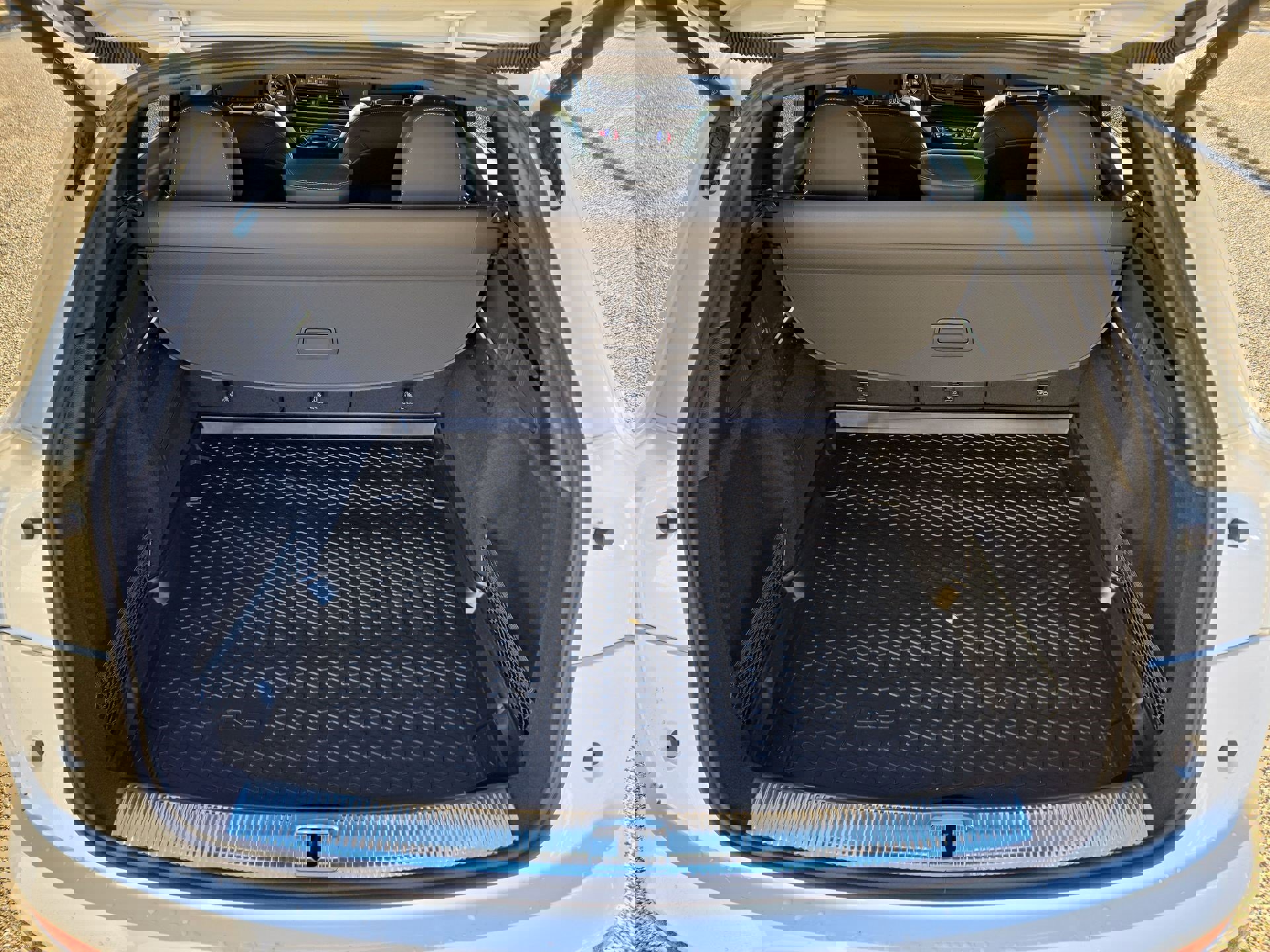 Used 2024 Audi SQ5 Prestige image 12