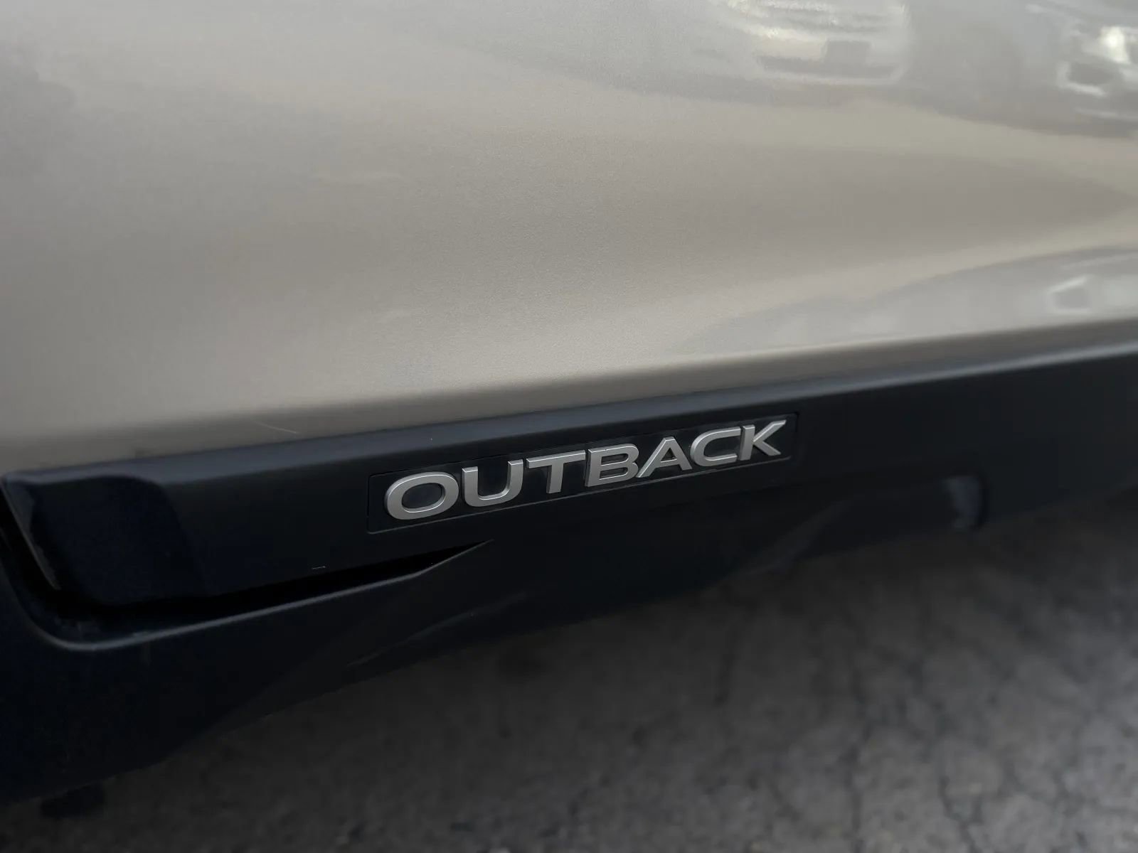 Used 2019 Subaru Outback 2.5i Limited AWD/4WD image 40