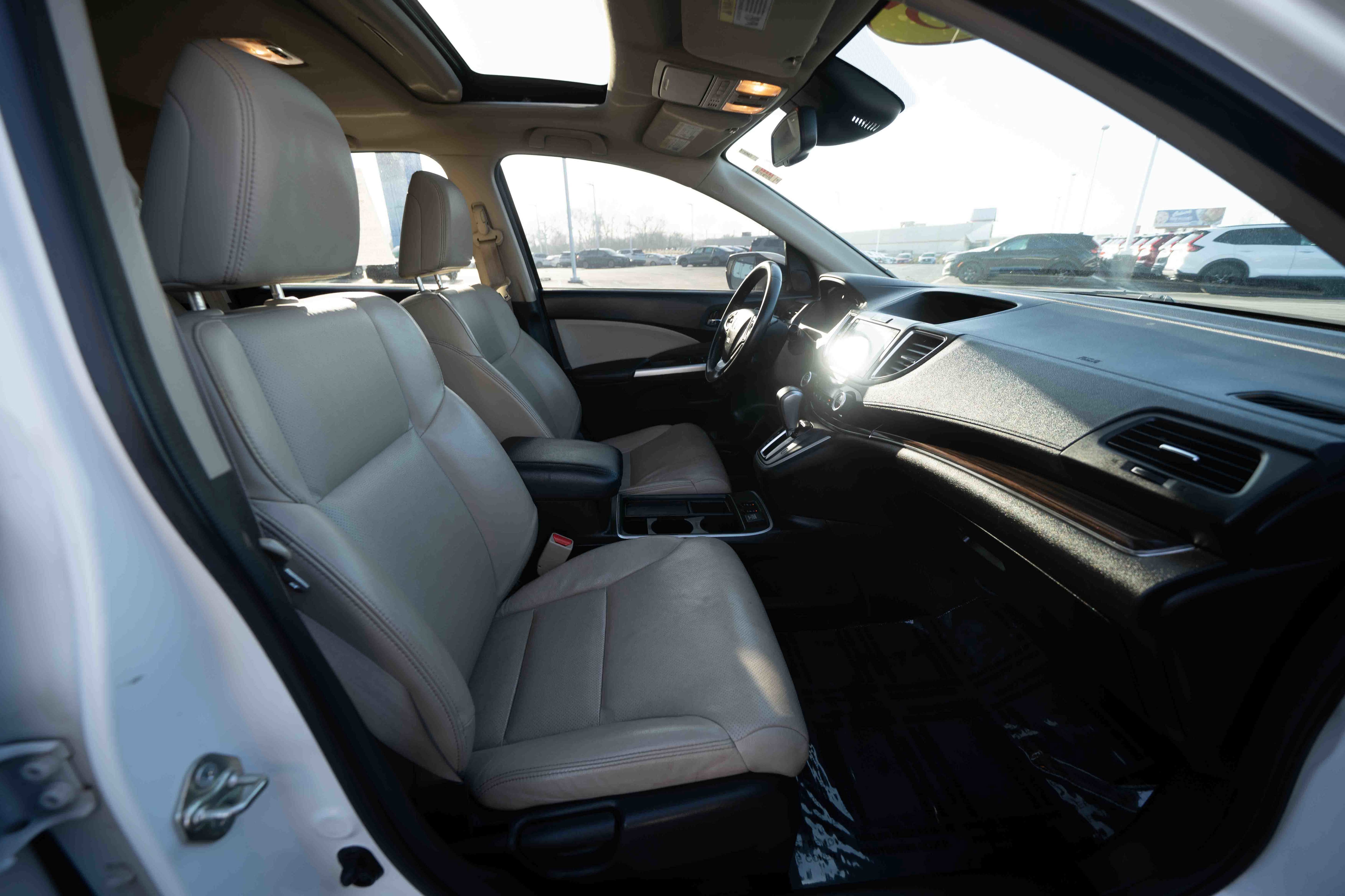 Used 2015 Honda CR-V Touring image 27