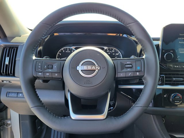 New 2025 Nissan Pathfinder SL image 24