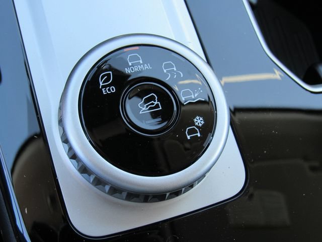 New 2026 Mitsubishi Outlander ES FWD image 29