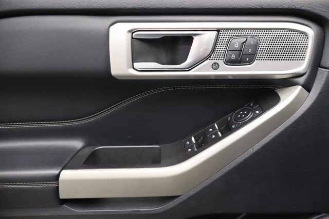 Used 2022 Ford Explorer Limited w/ Equipment Group 301A image 22