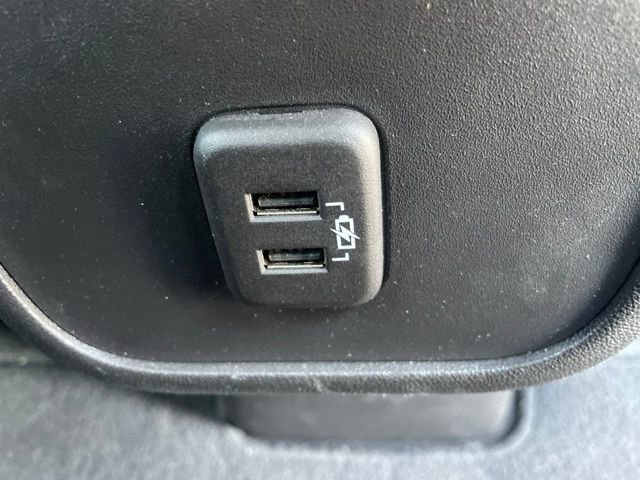 Used 2024 GMC Terrain SLE image 34