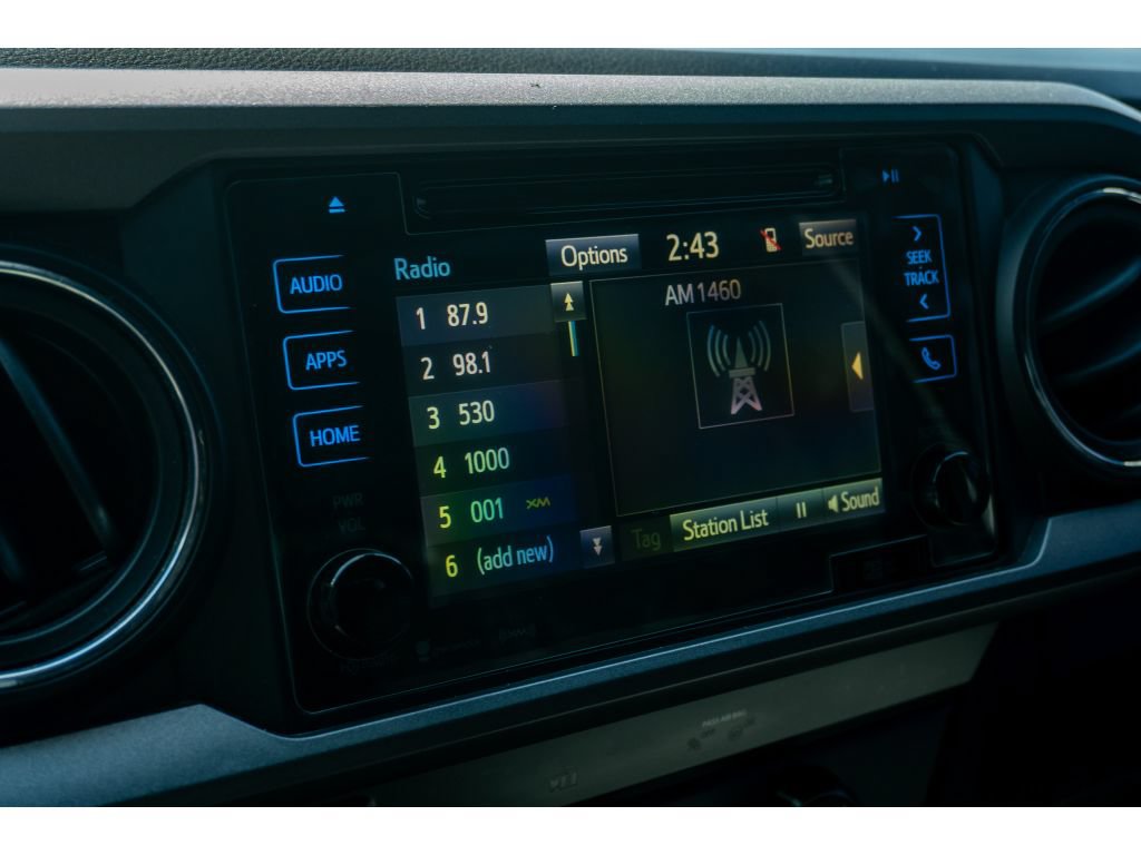 Used 2019 Toyota Tacoma TRD Off-Road AWD/4WD image 22