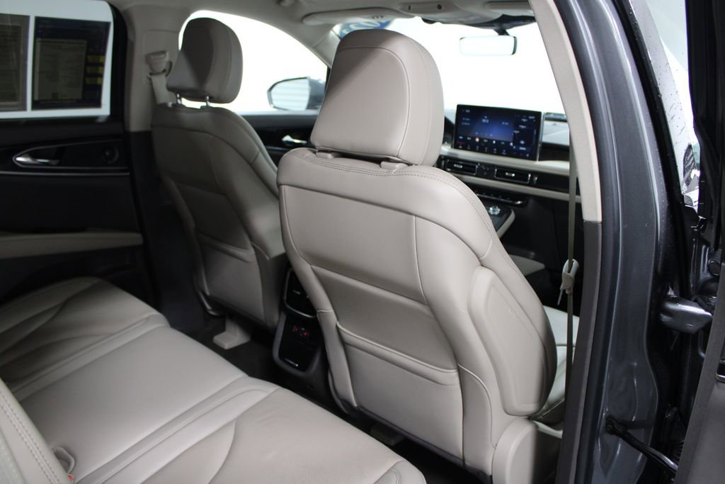 Used 2023 Lincoln Nautilus Reserve w/ Equipment Group 201A AWD/4WD image 32