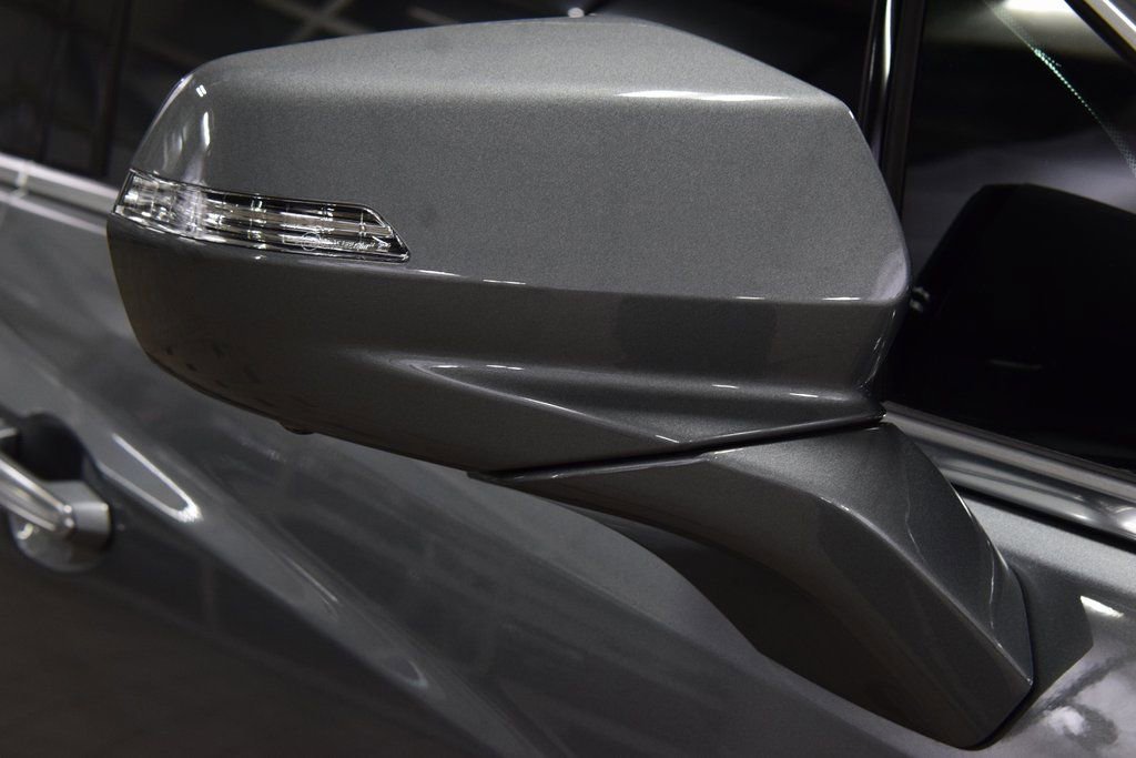 Used 2024 Cadillac XT5 Premium Luxury w/ Technology Package image 17