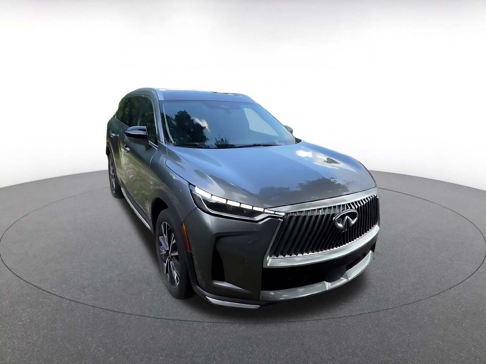 Used 2026 INFINITI QX60 Luxe FWD image 3